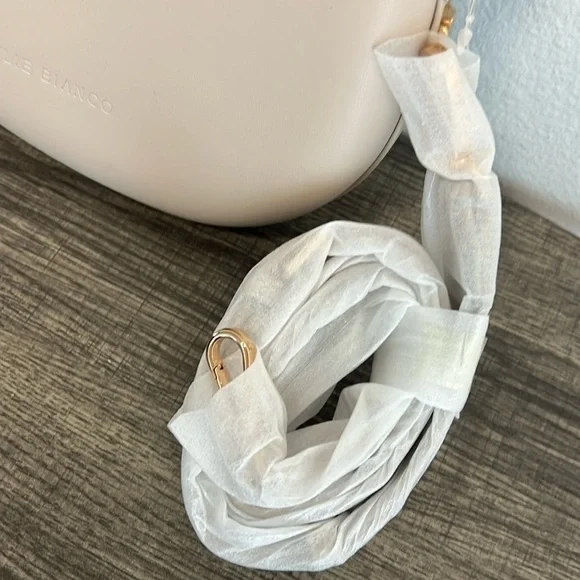 Melie Bianco Jennie Recycled Vegan Crossbody Bag | In Cream ✨ - Picture 6 of 10